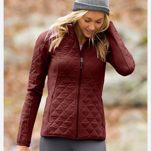 Athleta Jackets & Blazers - Athleta Upside Quilted Jacket in Chianti